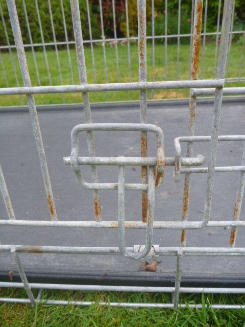 XL Super Strong Dog Cage / Dog Crate