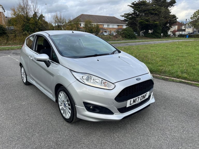 2017 Ford Fiesta 1.0T EcoBoost Zetec Euro 6 (s/s) 3dr HATCHBACK Petrol Manual