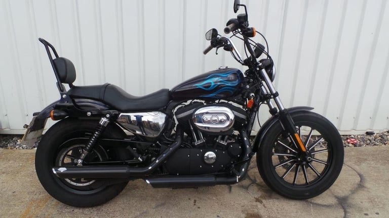 2013 Harley Davidson Xl IRON 883 XL N 13 Custom Cruiser 