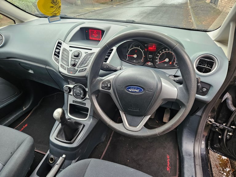 Ford, FIESTA, Hatchback, 2011, Manual, 1242 (cc), 3 doors