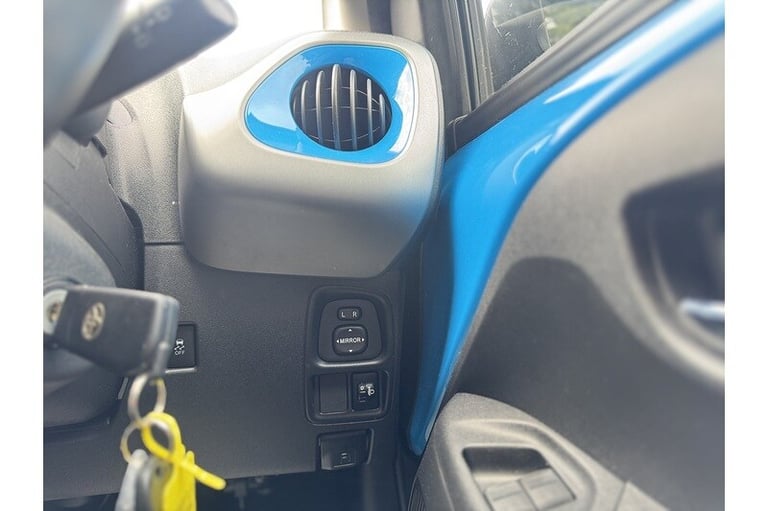 2018 Toyota AYGO VVT-i x-press Hatchback Petrol Manual