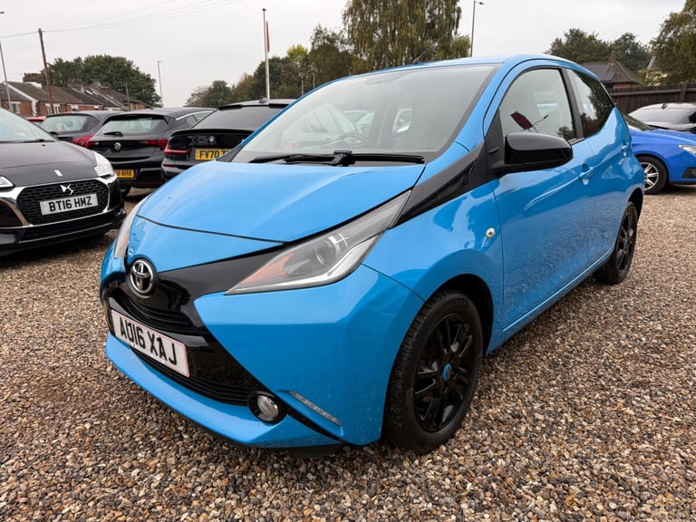 2016 Toyota AYGO 1.0 VVT-i x-cite x-shift Euro 6 5dr HATCHBACK Petrol Automatic