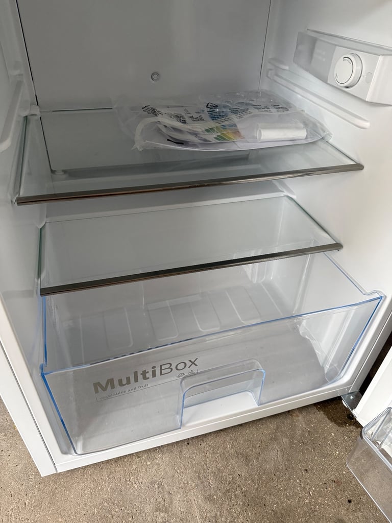 BOSCH Series 2 KTR15NWEAG Undercounter Fridge - White