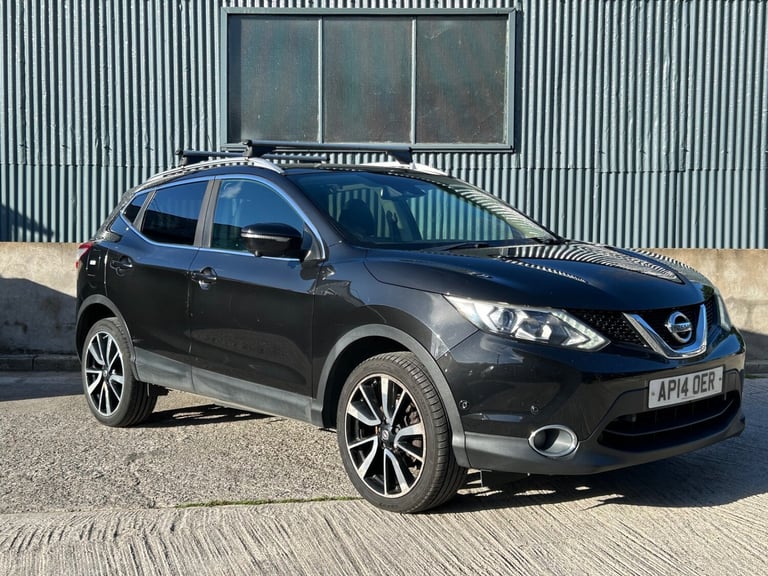 2014 Nissan Qashqai 1.5 dCi Tekna 5dr HATCHBACK Diesel Manual