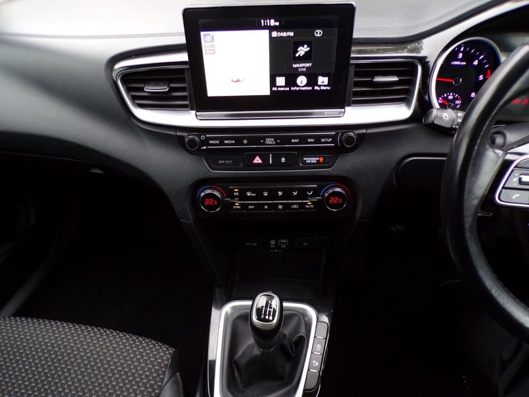  Kia Ceed 1.6 CRDi 3 Hatchback 5dr Diesel Manual Euro 6 (s/s) (114 bhp) Diesel Manual