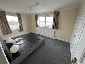 Double Room Lancing seafront SEA VIEWS 