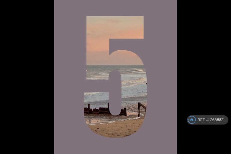 1 bedroom flat in Newbegin, Hornsea, HU18 (1 bed) (#2656821)