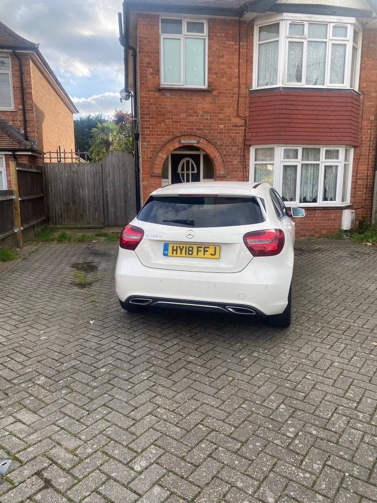 Spacious 3 bed house excellent location 