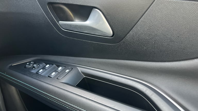 2021 Peugeot 3008 1.5 BlueHDi Allure Premium SUV 5dr Diesel Manual Euro 6 (s/s) (130 ps) SUV Dies...