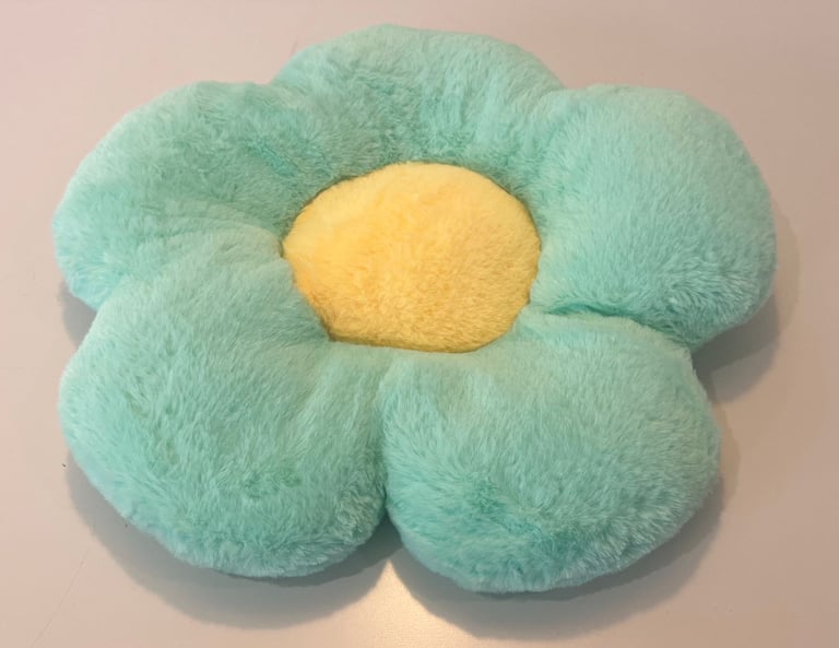image for BRAND NEW Blue Flower Cushion