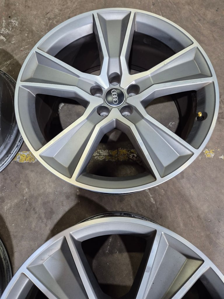 Audi alloy wheels 20 inch a4 a5 a6 a7 a8 q3 q5 q7