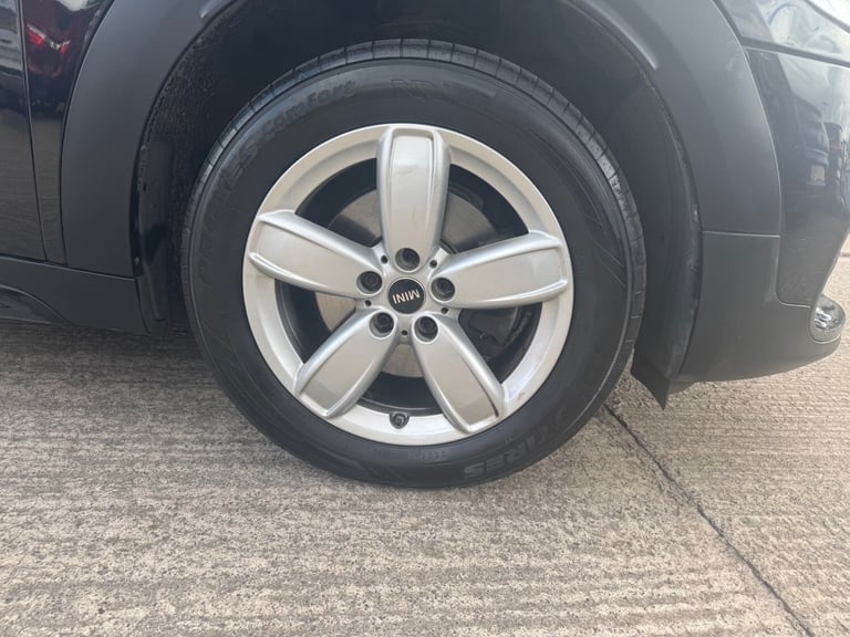 2018 MINI Countryman 1.5 Cooper 5dr + CHILI PACK / MEDIA PACK / 1 OWNER / ULEZ / FSH / NAV HATCHB...