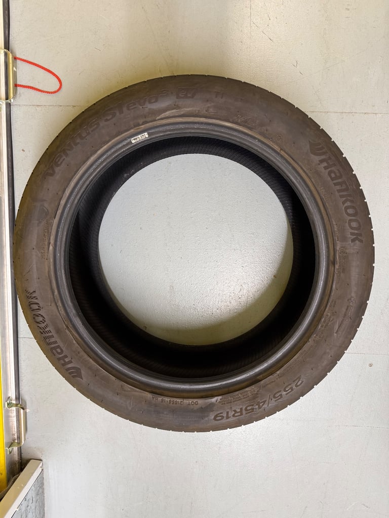 Hankook Ventus S1 evo 3 EV