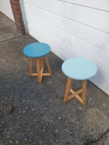 2 scandinaviams small size tables in used condition Solid wood Multi-purpose