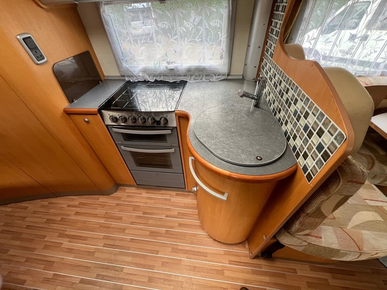 2007 CI MOTORHOME MIZAR 6 BERTH 4000kg Coach Built Diesel Manual