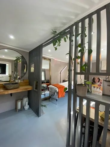 image for Beauty room to rent in the heart of East London