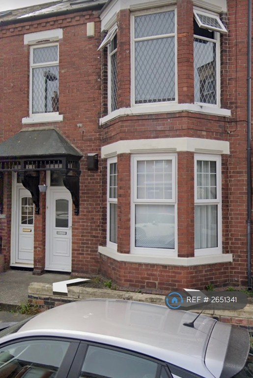 image for 2 bedroom flat in Westoe, South Shields, NE33 (2 bed) (#2651341)