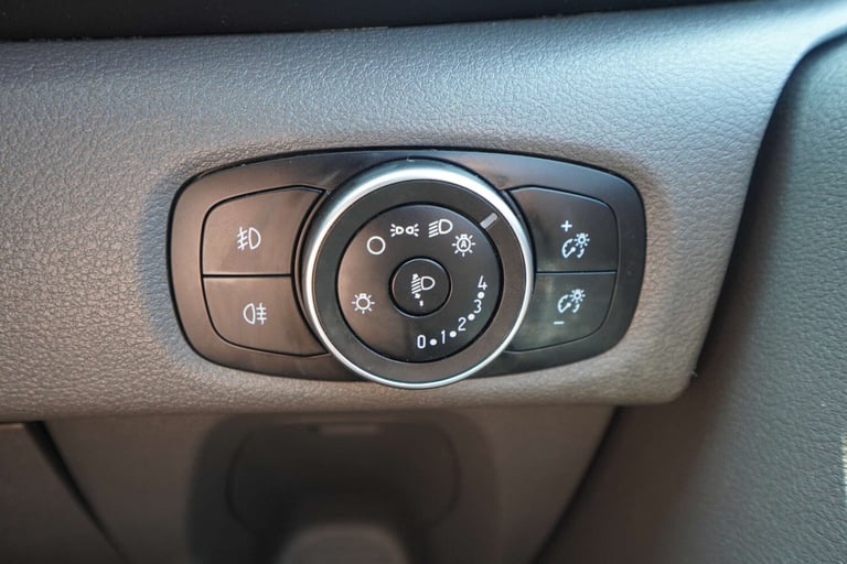 2020 Ford Transit Custom 2.0 Transit Custom 320 Trend EcoBlue + LWB + Twin Slider + High Spec Pan...