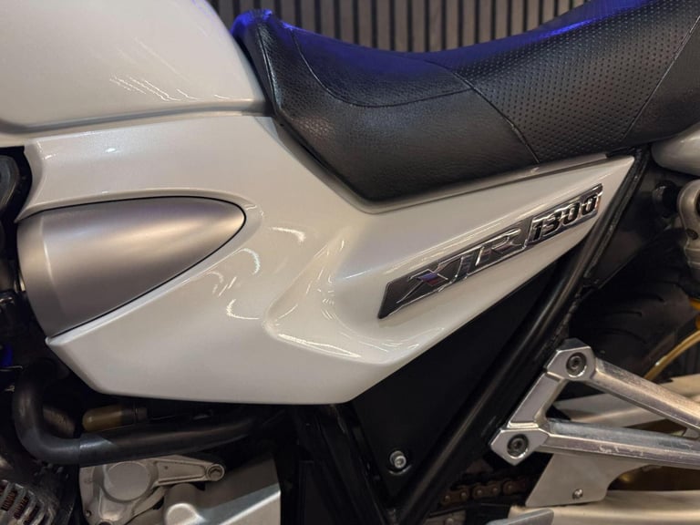 2009 Yamaha XJR1300 09