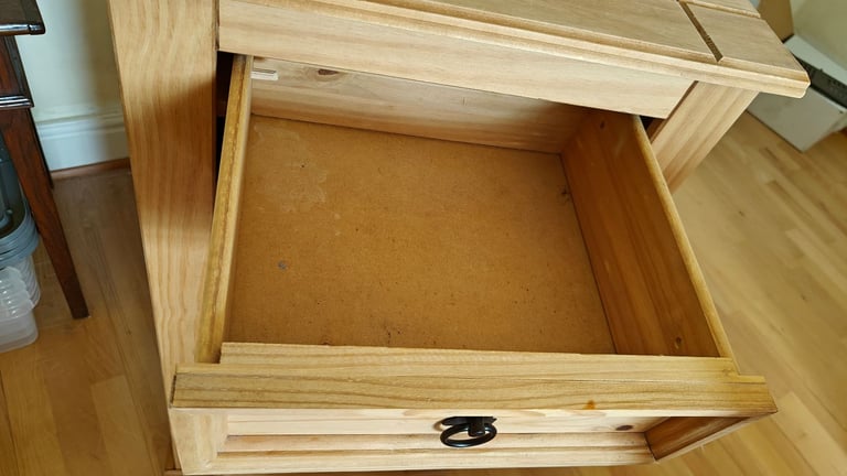 Corona 5 Drawer Narrow Chest Distressed Waxed Pine