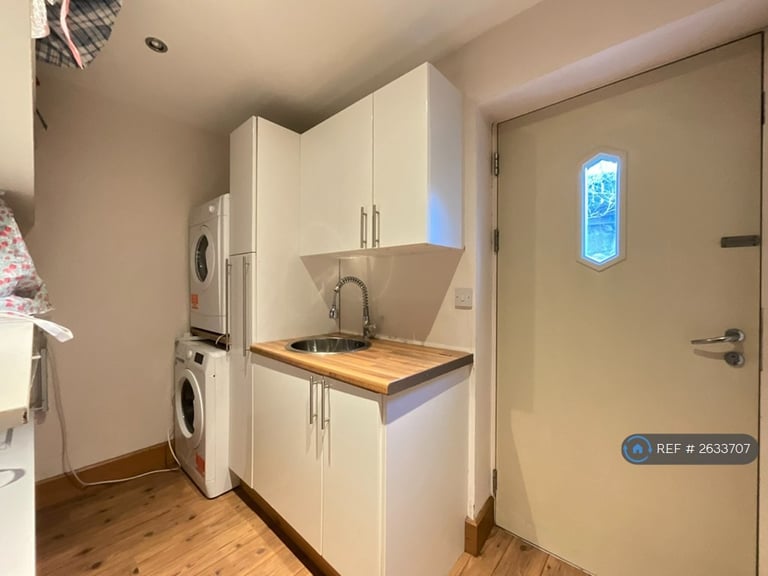3 bedroom house in Hall Green Manor, West Boldon, East Boldon, NE36 (3 bed) (#2633707)