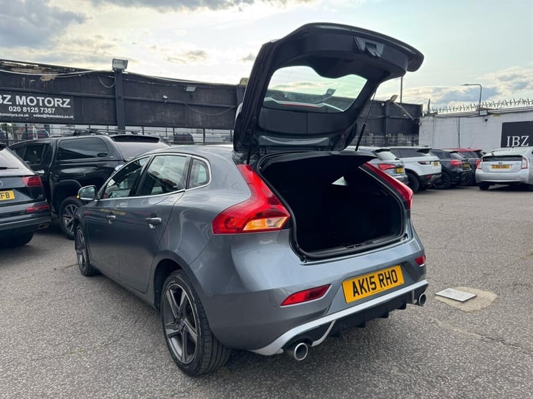 2015 Volvo V40 2.0 D4 R-Design Euro 6 (s/s) 5dr Hatchback Diesel Manual