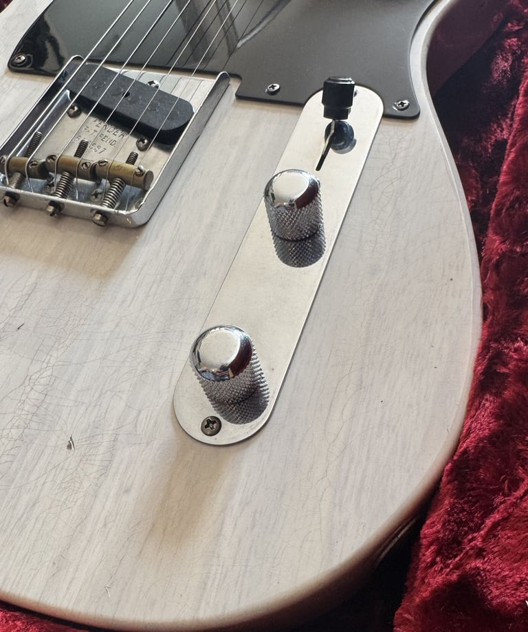 Fender Custom Shop '53 Telecaster Relic Paul Waller Master Designed - Trades