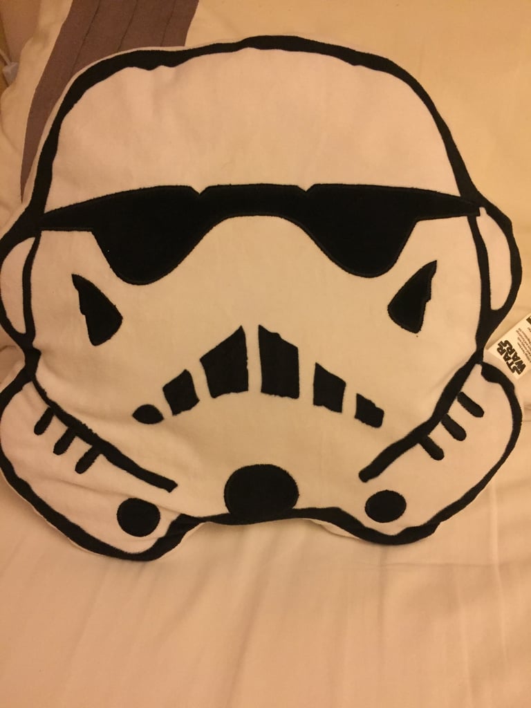 18” Star Wars Yoda plush soft toy Plus stormtrooper and R2D2 soft cushions