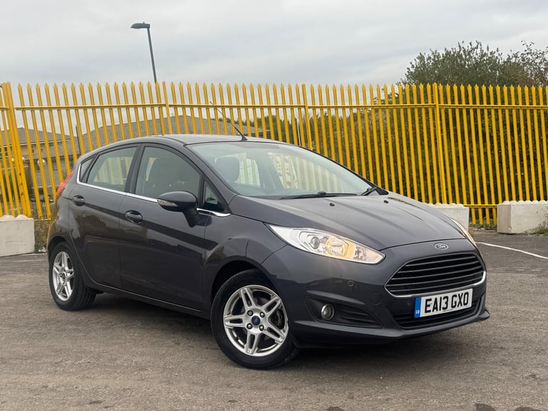 image for 2013 Ford Fiesta 1.25 Zetec Euro 5 5dr HATCHBACK Petrol Manual