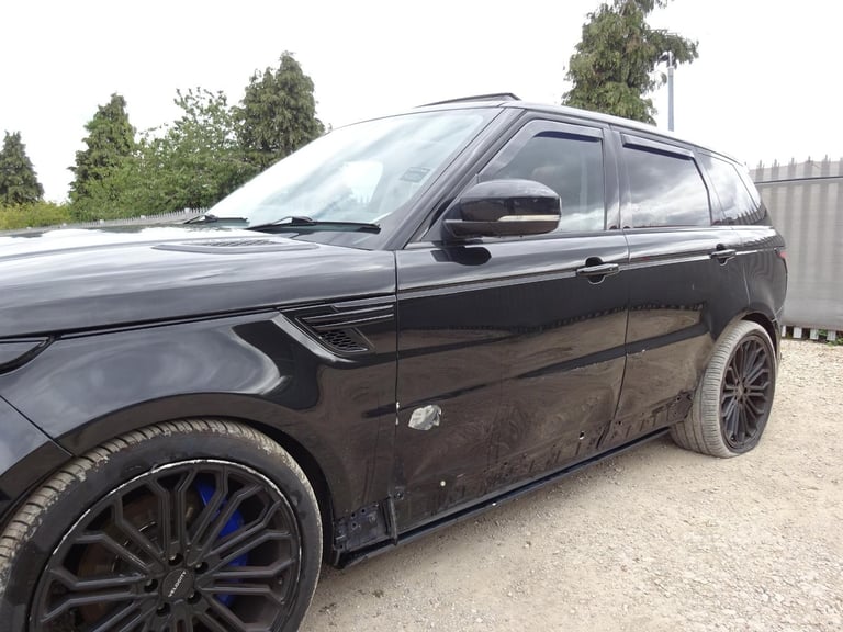 2015 65 REG RANGE ROVER SPORT HSE DYNAMIC SDV6 DIESEL AUTO DAMAGED SALVAGE