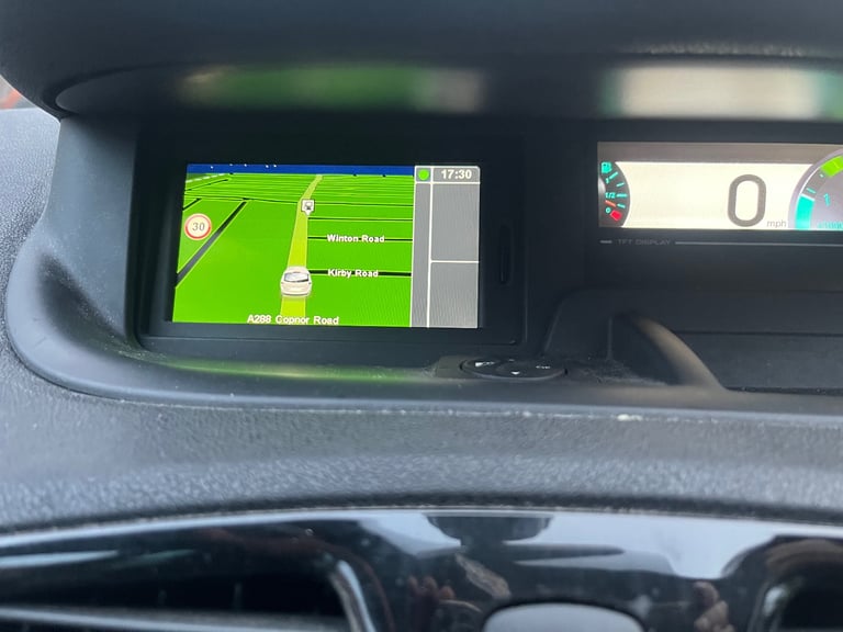 RENAULT GRAND SCENIC 7 SEATS NEW MOT PORTSMOUTH 