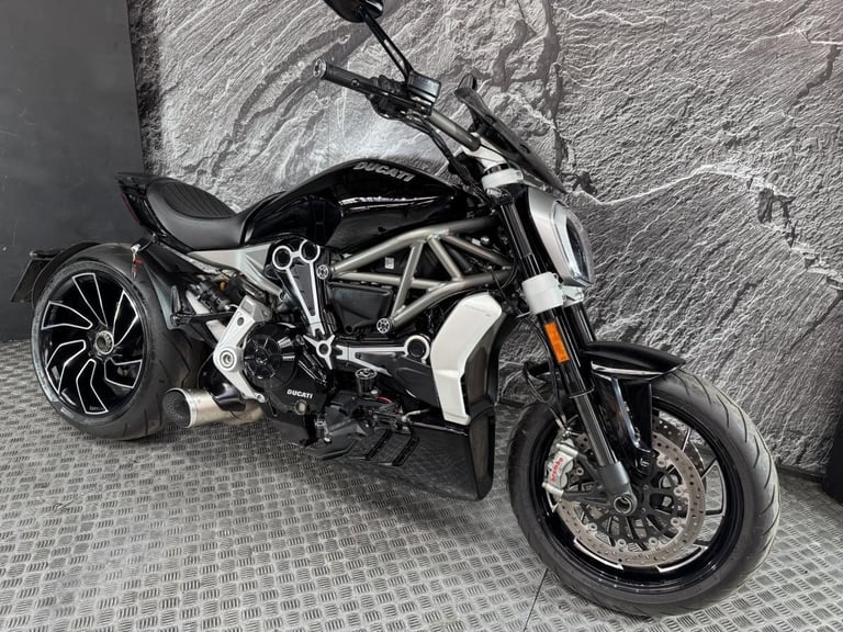 DUCATI X DIAVEL S XDIAVEL S 2016