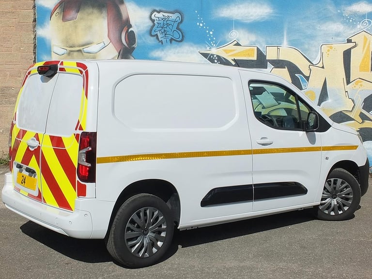 2024 Citroën Berlingo 1000 M Driver Edition BlueHDi 100PS S&S L1 Small Panel Van