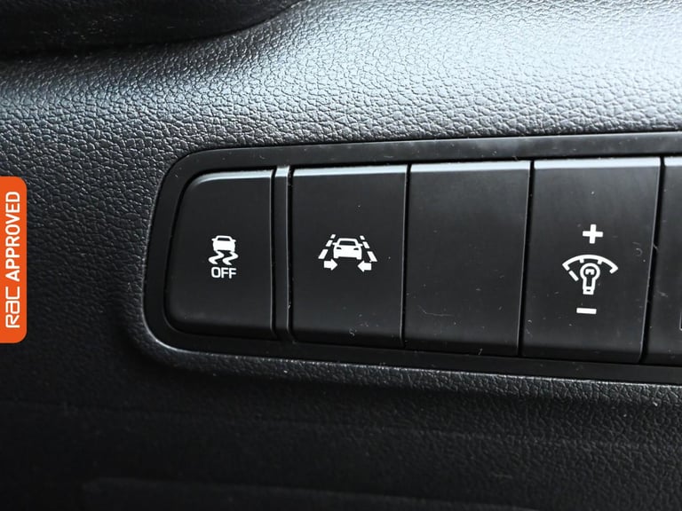 2017 Hyundai TUCSON 1.7 CRDi Blue Drive SE Nav 5dr 2WD ESTATE DIESEL Manual