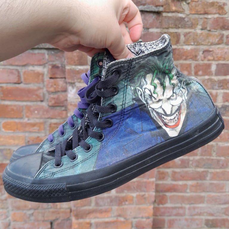 Joker Converse