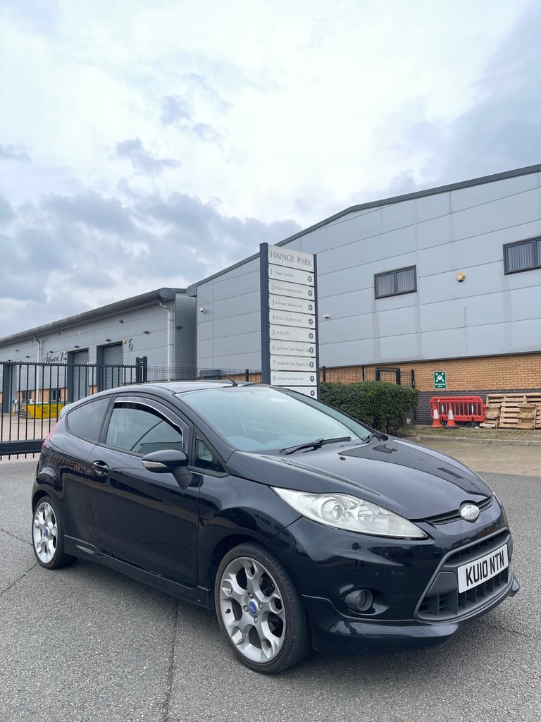 Ford, FIESTA, Hatchback, 2010, Manual, 1560 (cc), 3 doors