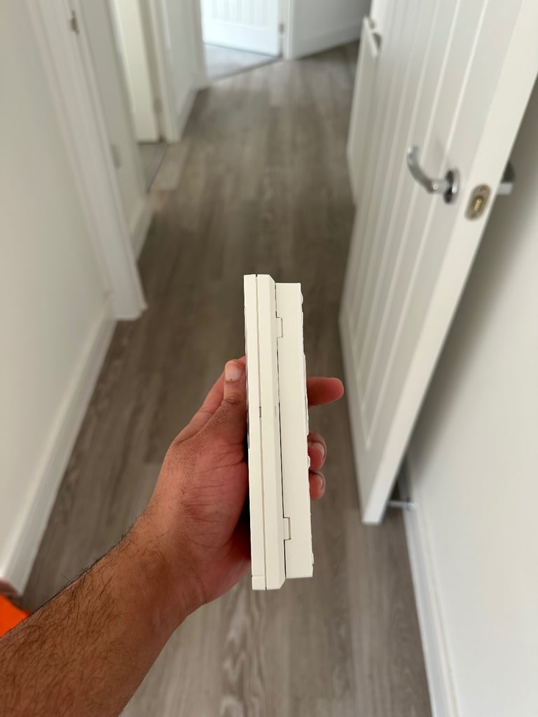 Danfoss TP1 Programmable Room Thermostat – Brand New