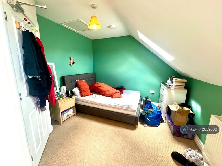 6 bedroom house in Gordon Street, Leamington Spa, CV31 (6 bed) (#2659833)