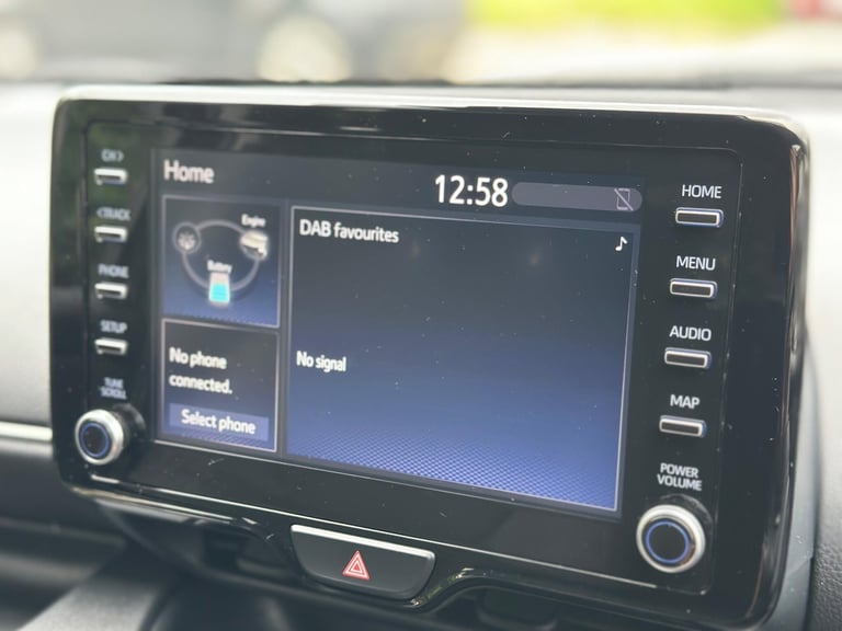 2021 Toyota Yaris 1.5 VVT-h Design E-CVT Euro 6 (s/s) 5dr HATCHBACK Petrol/Electric Hybrid Automatic