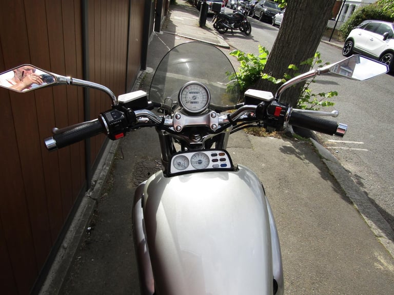 YAMAHA VMAX 1200 * OLD SCHOOL GEM * 10600 MILES FROM NEW * ALL OLD MOT'S *1998 