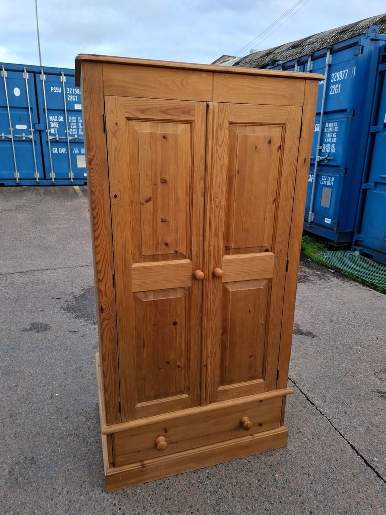 Pine double wardrobe with drawer