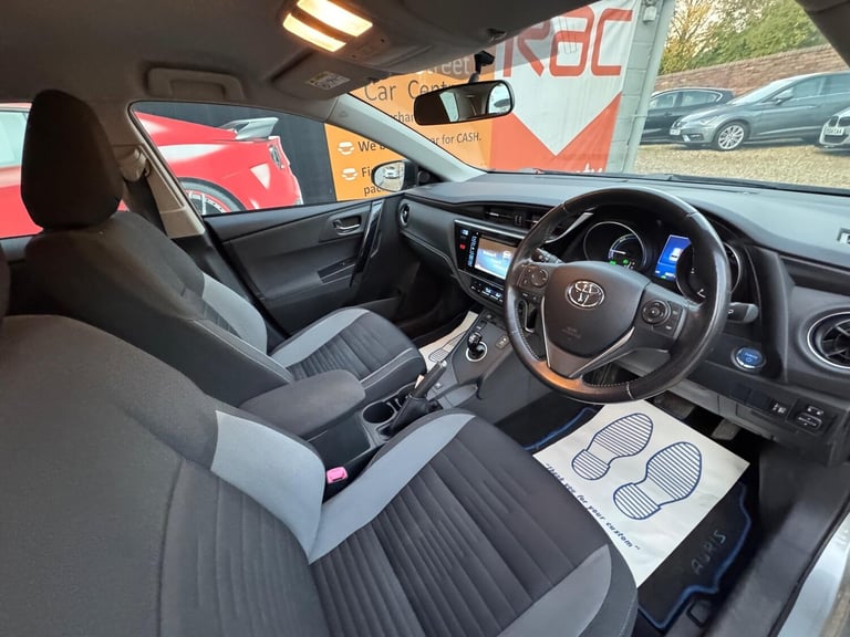 2015 Toyota Auris 1.8 VVT-h Icon Touring Sports CVT Euro 6 (s/s) 5dr ESTATE Petrol/Electric Hybri...