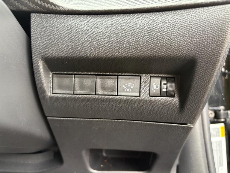 2024 Peugeot 2008 1.2 Puretech Allure Suv 5dr Petrol Manual Euro 6 (s/s) (130 Ps) HATCHBACK Petro...