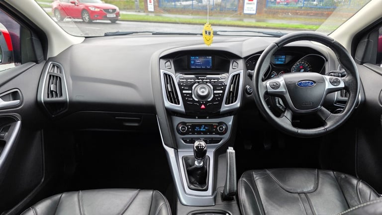 2013 Ford Focus 1.6 TDCi Titanium ECOnetic 5dr HATCHBACK Diesel Manual