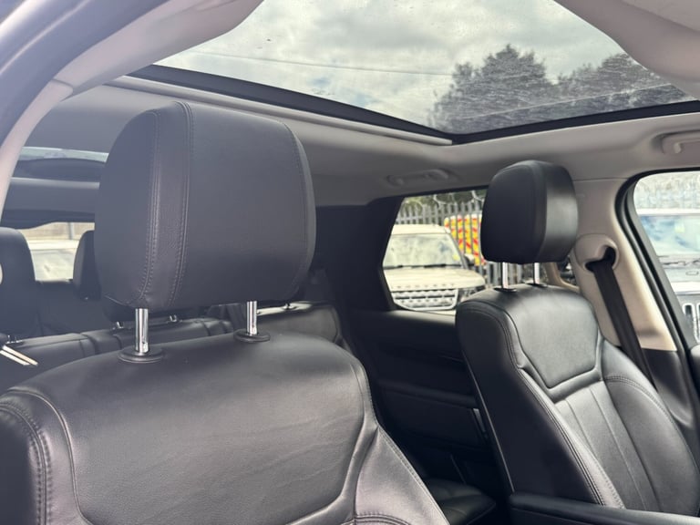 LAND ROVER DISCOVERY 3.0 SD V6 Anniversary Edition SUV 5dr Diesel Auto 4WD Euro 