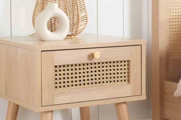 Bedside table 