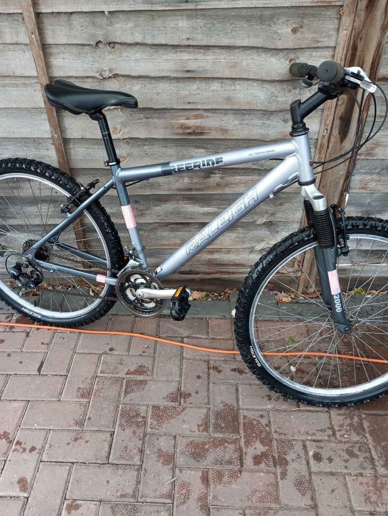 Raleigh Freeride all terrain bike in excellent condition.