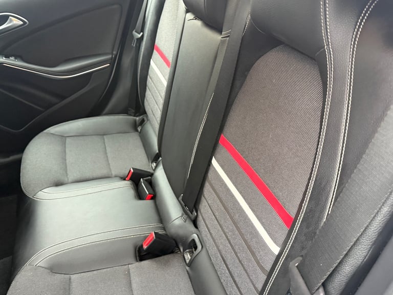 2014 Mercedes-Benz A-Class A180 [1.5] CDI SE 5dr Auto HATCHBACK Diesel Automatic