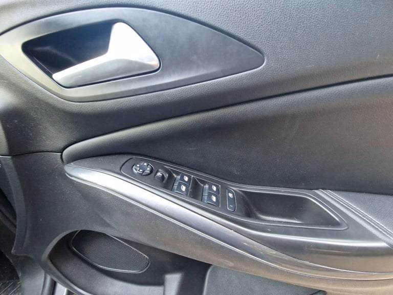 2018 Vauxhall Grandland X 1.2 Turbo Elite Nav Euro 6 (s/s) 5dr Petrol