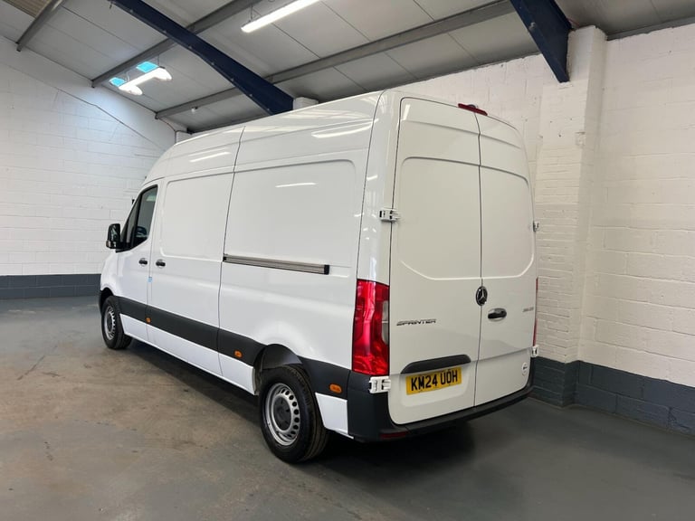 2024 Mercedes-Benz Sprinter 2.0 315 CDI Premium FWD L2 H2 Euro 6 (s/s) 5dr Panel Van Diesel Manual